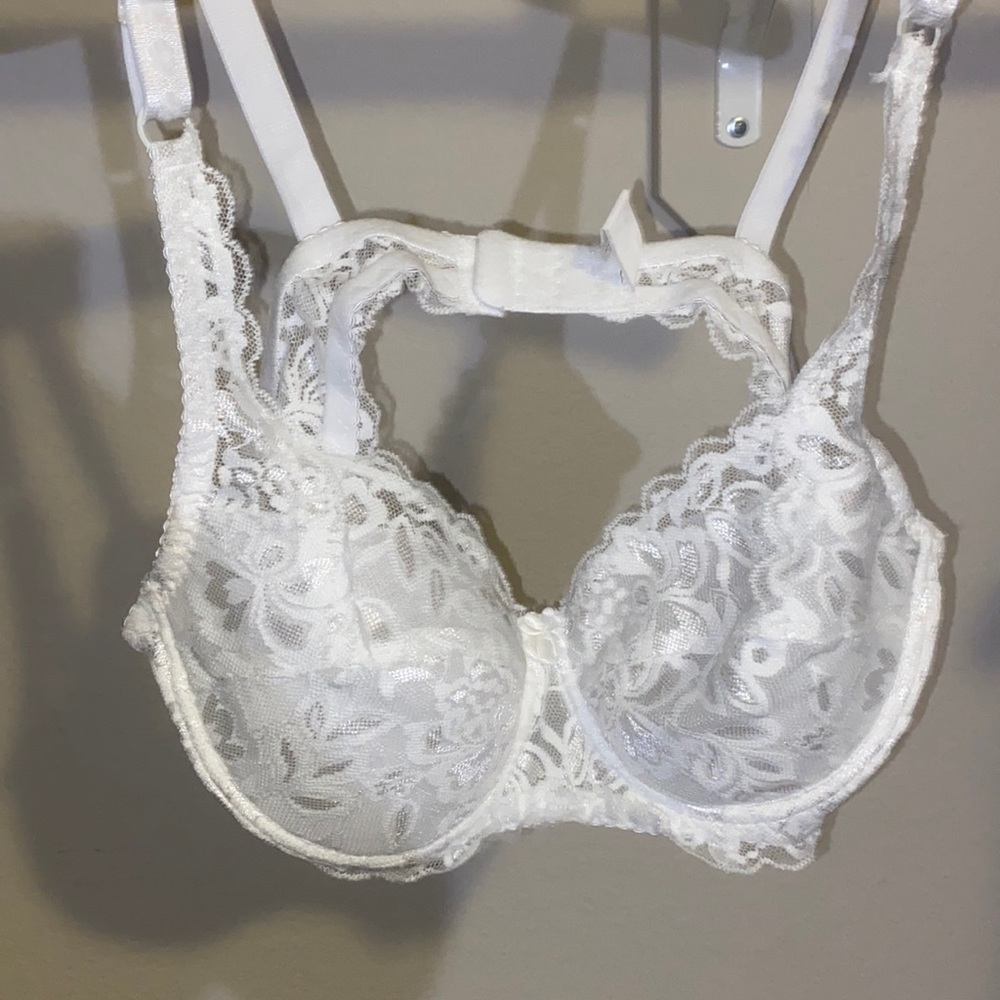 38 C NEW bra
